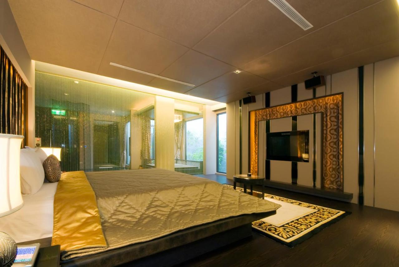 Harport Motel Kaohsiung Exteriör bild