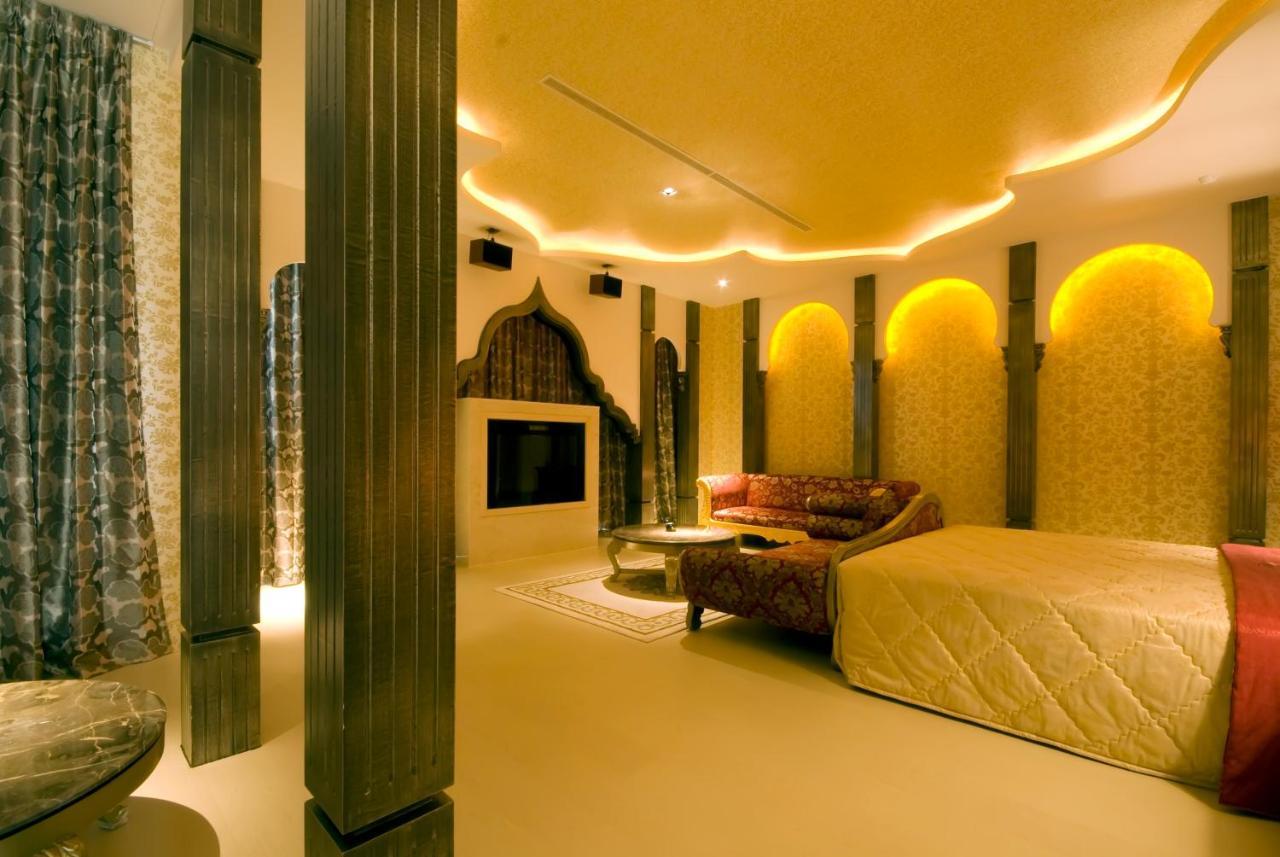 Harport Motel Kaohsiung Exteriör bild
