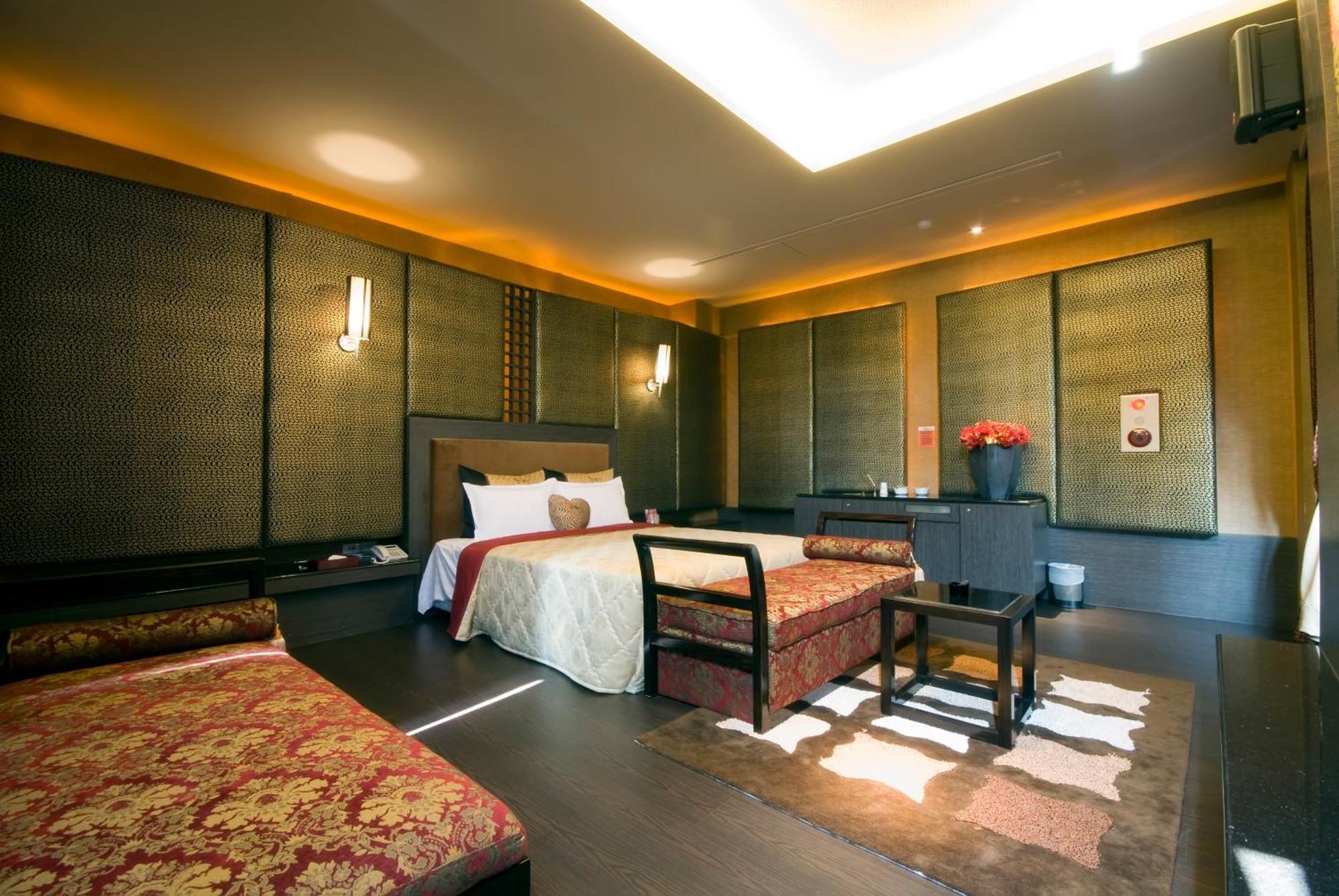 Harport Motel Kaohsiung Exteriör bild